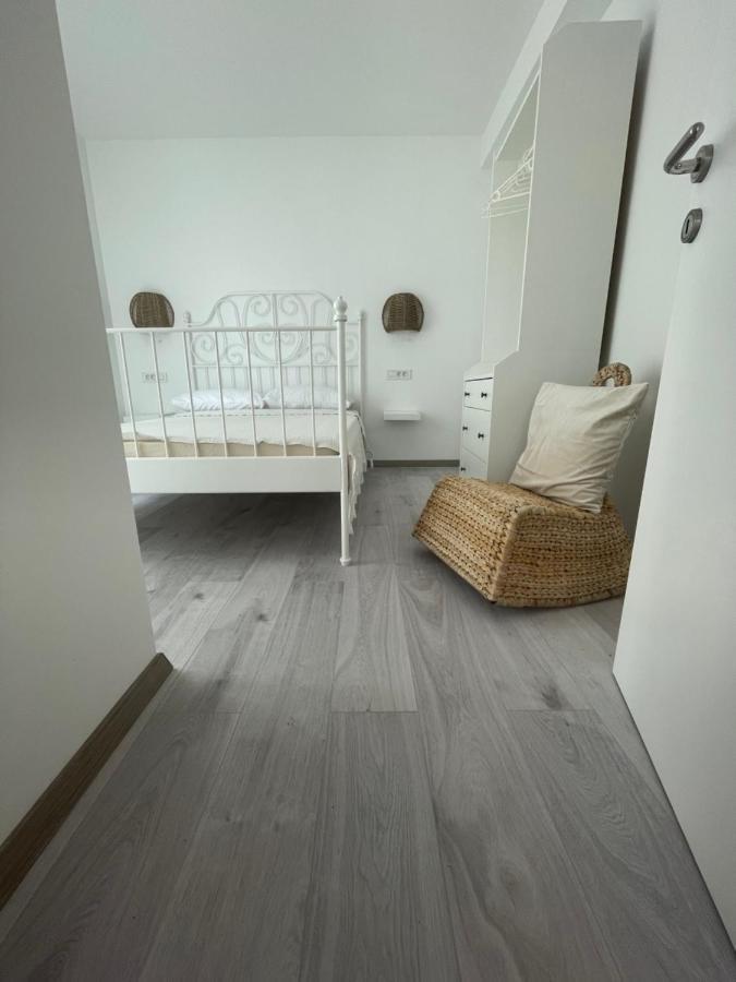 Vila Regina Apartment Paloma With Swimming Pool Jezera Exteriör bild