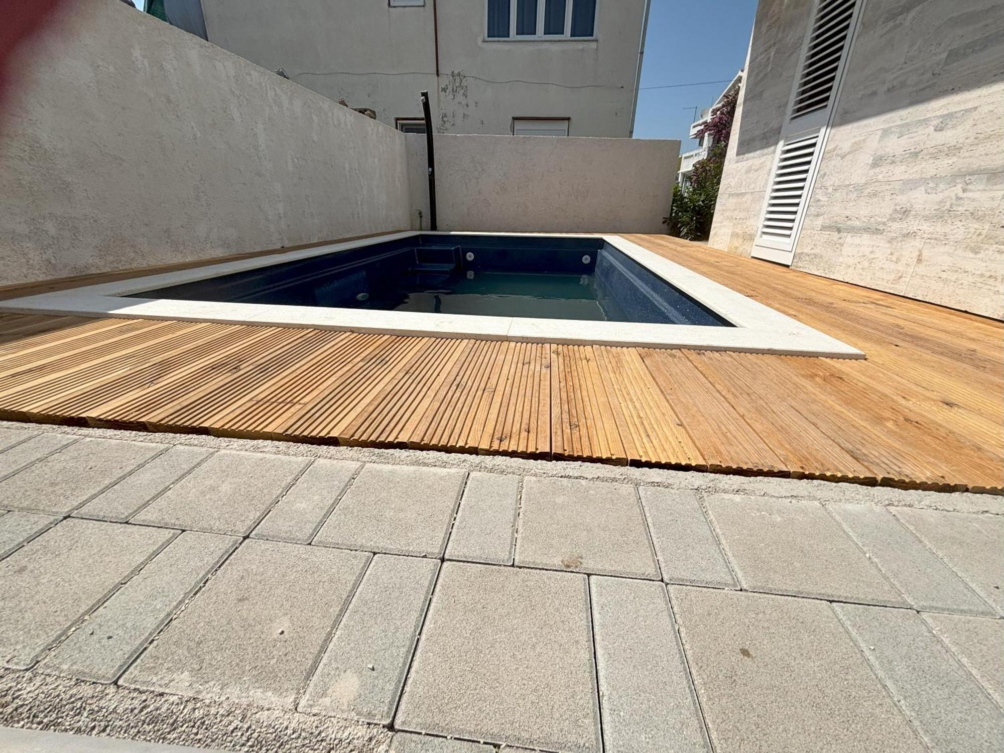 Vila Regina Apartment Paloma With Swimming Pool Jezera Exteriör bild