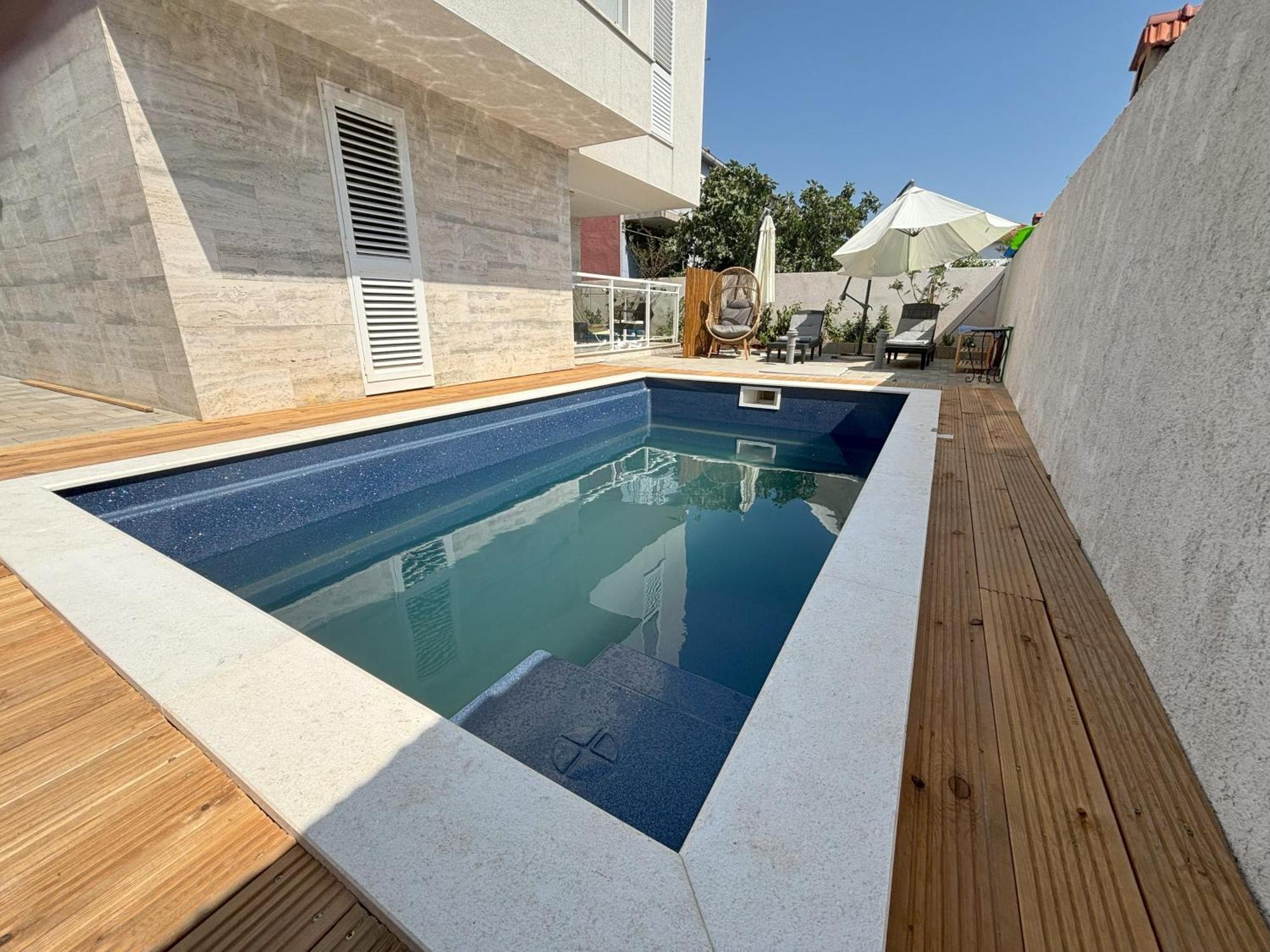 Vila Regina Apartment Paloma With Swimming Pool Jezera Exteriör bild
