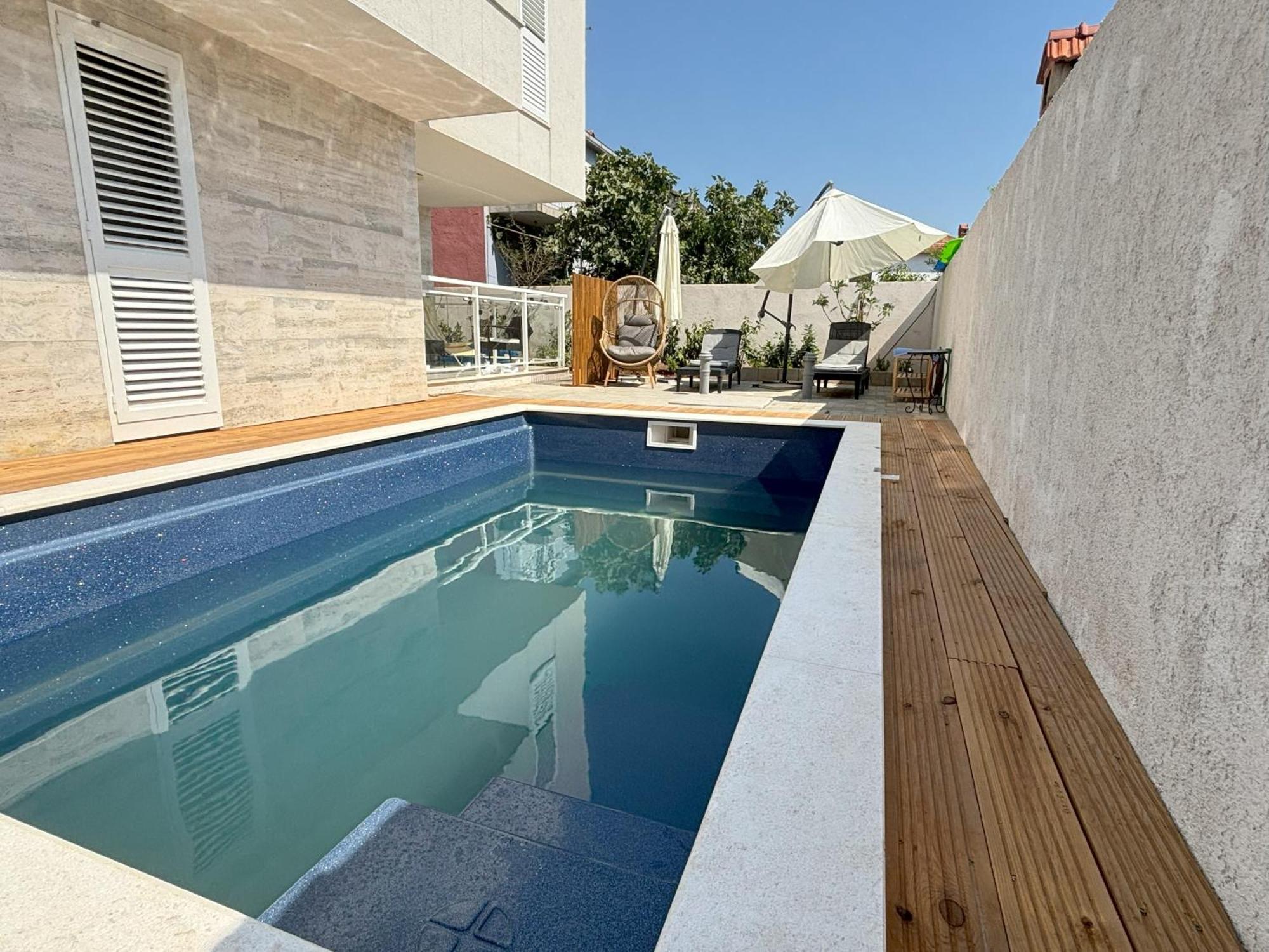 Vila Regina Apartment Paloma With Swimming Pool Jezera Exteriör bild