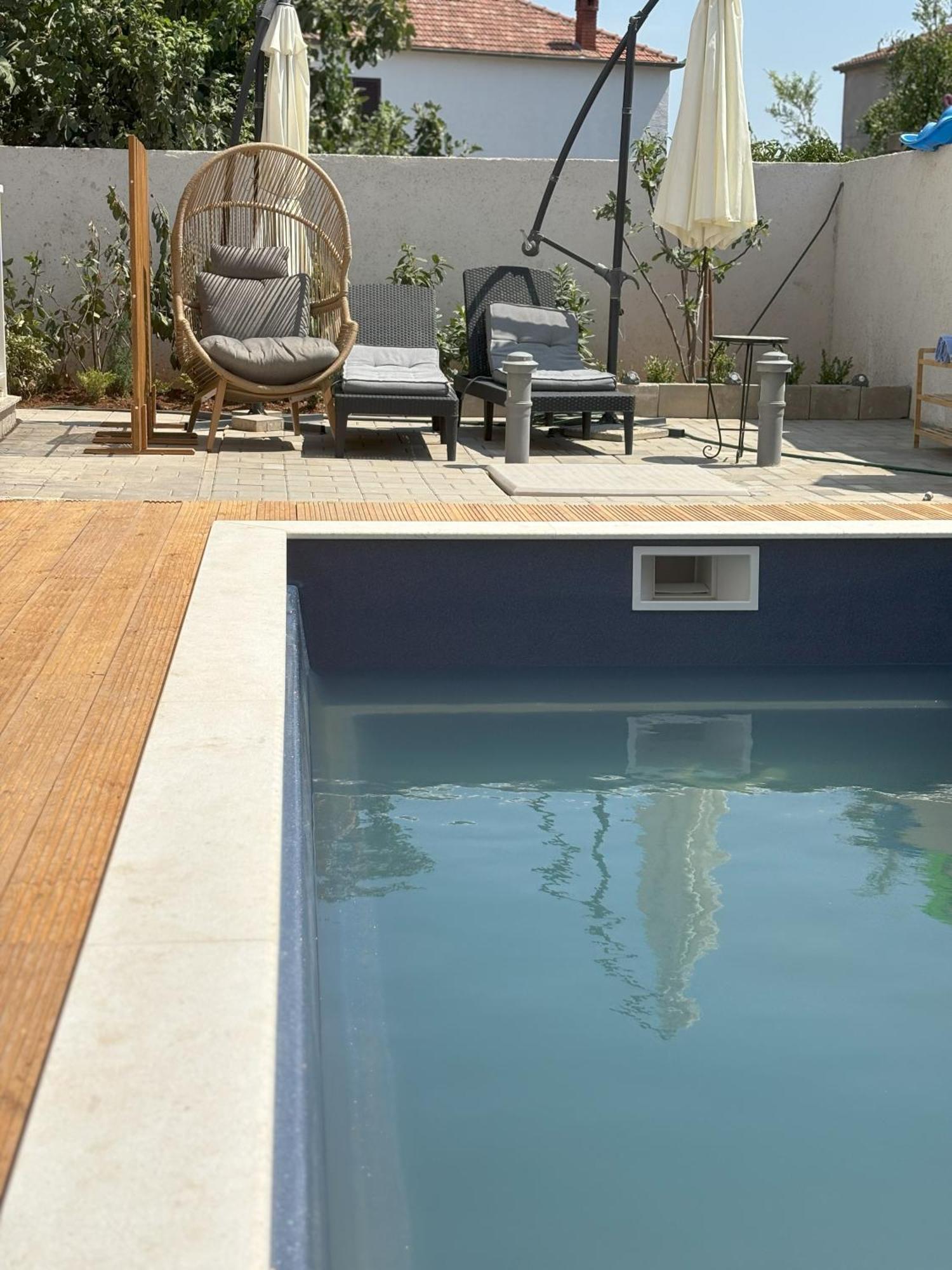 Vila Regina Apartment Paloma With Swimming Pool Jezera Exteriör bild